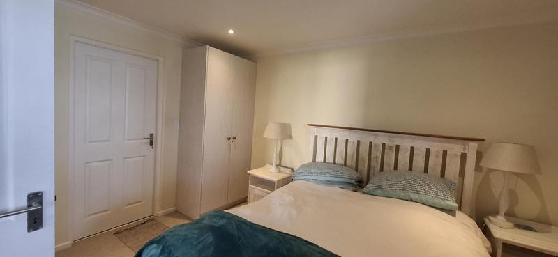 To Let 1 Bedroom Property for Rent in Glencairn Western Cape